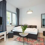 Lägenhet Shortstaypoland Srodkowa