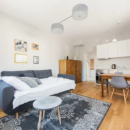 Shortstaypoland Srodkowa